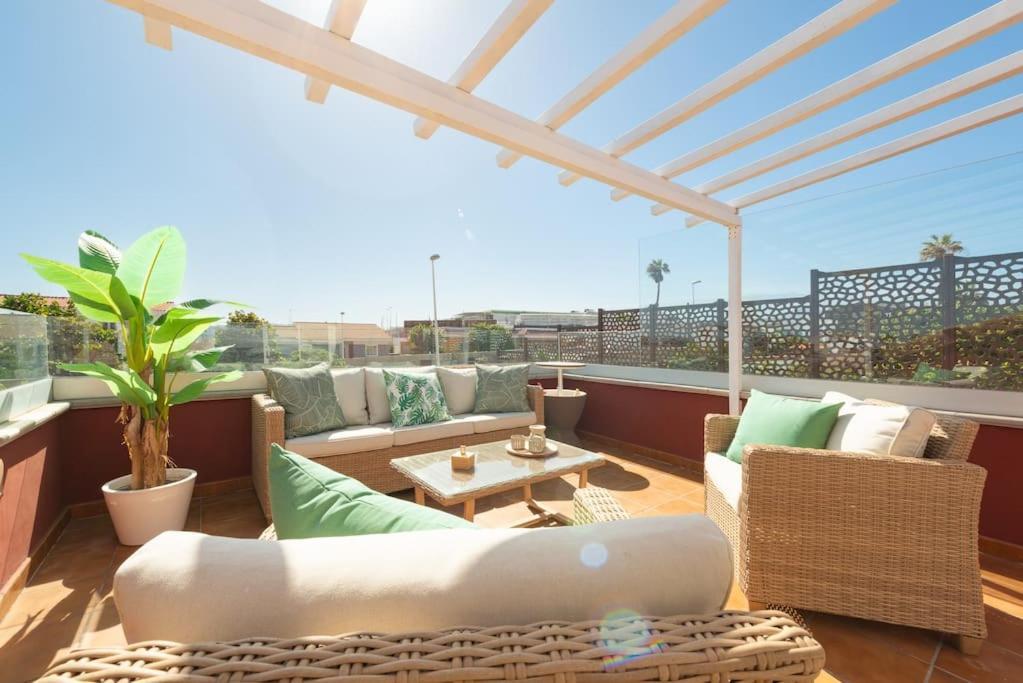 Villa Con Piscina En La Playa La Estrella  ภายนอก รูปภาพ